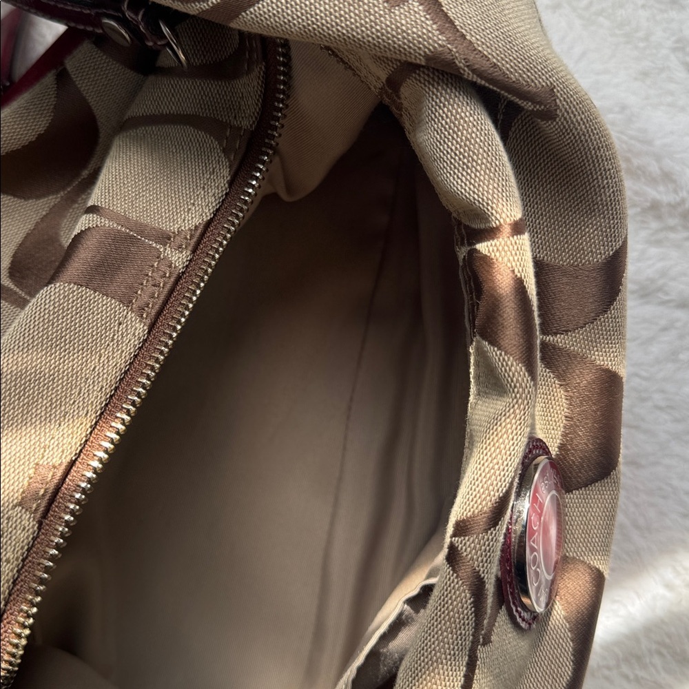 Coach Vintage Brown and Burgundy Signature Handbag - Picture 7 of 7